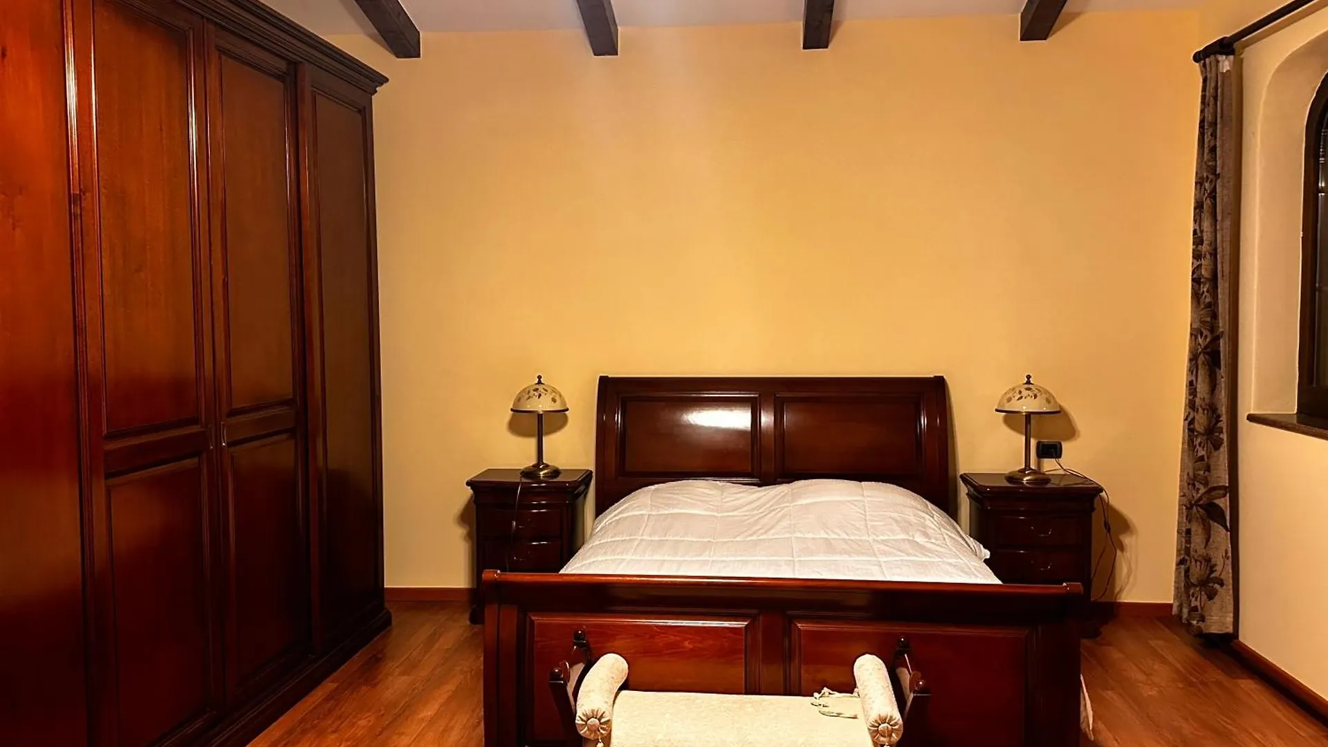 Villa “Pool & Sun” Durres Albania